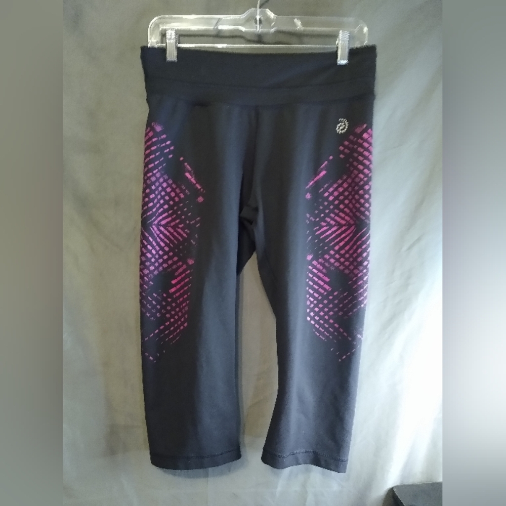 Be inspired black and purple capris leggings